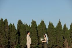 -雪中彩影婚纱摄影·微光艺术中心