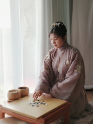 -汉仪华裳汉服馆(打浦桥店)