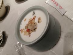 水果酸奶杯-七八冷面·延边朝鲜族美食(欢乐谷店)