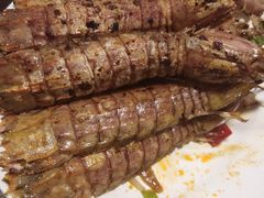 -海吃海喝海鲜烤肉餐厅