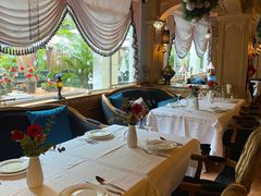 -火车头法国西餐厅