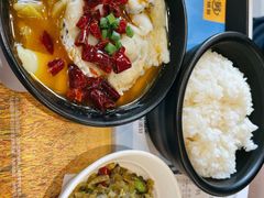 -老娘舅餐厅(黄龙体育中心店)