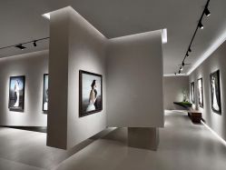 -乐派诗婚纱摄影