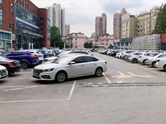 -上汽MG体验中心(徐汇东安路店)