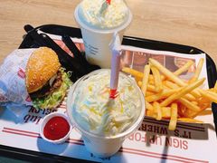 -The Habit Burger Grill 哈比特汉堡(复兴soho店)