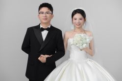 -雅云婚纱摄影工作室旗舰店