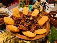 地锅鸡配烧饼-南京大牌档(龙江新城市广场店)