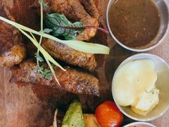 -拾挚扒房(招商花园城店)