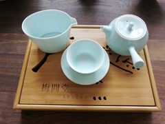 -梅间堂茶馆(绿地缤纷城店)