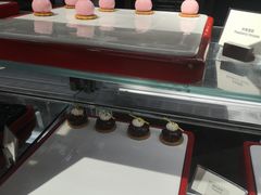 -松山湖凯悦酒店·Café自助餐厅·周末火舞秀表演