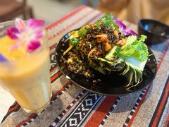 -Tikky Cafe