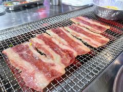-马路牙子地桌烤肉(工体店)