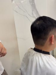 -蓝调造型·烫发·染发