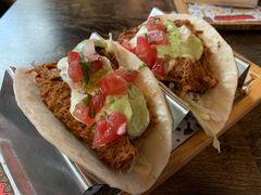 -Famous肥猫墨西哥音乐餐吧(五棵松华熙LIVE店)