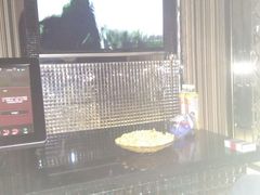 -GAGA主题量贩式KTV平价店(工大店)