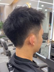 -七分屋LA·烫发·染发·剪发