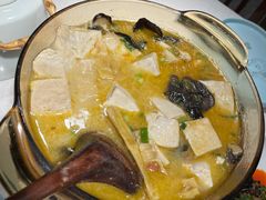 淮南八公山有机豆腐三鲜煲-刀板香·安徽菜(国购IFC店)