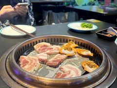 -火影不二碳烤牛肋条自助烤肉店榴莲鳗鱼生蚝(红山店)