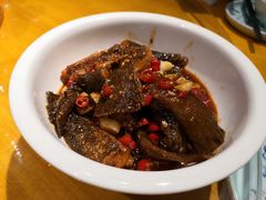 -国庆鱼头鱼尾馆(盛世华庭店)