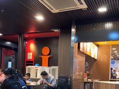 -麦当劳(深圳北站高铁店)