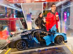 -上海世茂广场(南京东路店)