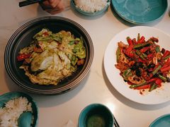 -荷塘秋月·本帮江浙菜(国权路店)