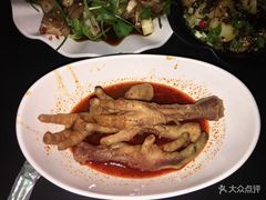 -二孃鸡爪爪(东郊记忆店)