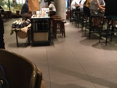 -星巴克臻选(北京银泰店)
