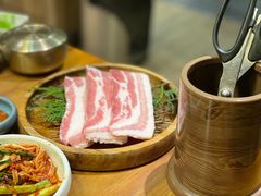 -草家酱蟹炭火烤肉店(珲春南路一店)