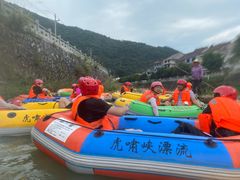 -虎啸峡漂流