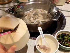 竹笙椰子鸡-润园四季椰子鸡火锅(海上世界店)
