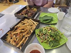 -老三李村河底戳子肉(总店)