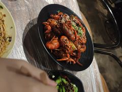 -巴厘龙虾·榜首油焖大虾(音乐学院·沿江酒馆店)