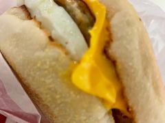 芝士蛋汉堡-麦当劳(朗豪坊店)