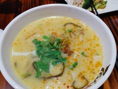 -76人老烩面(龙湖泰山路店)