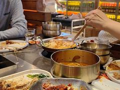 -河坝烧烤串城(金达莱店)