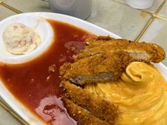 -玛格萝妮比萨屋(四平店)