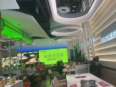 -洪氏嗨捞·广东猪肚鸡·椰子鸡火锅(西咸万象城店)