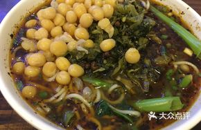 Pea and Sauerkraut Noodles