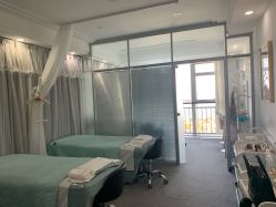 -YooMee优美智能科技美肤机构