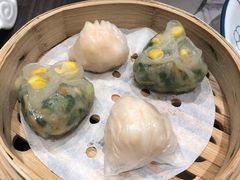 -钟书阁(群光广场店)