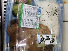 -全家便利店(上丰路店)