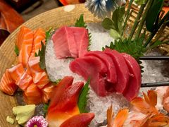 -蟹犇前•帝王蟹雪蟹(陆家嘴店)