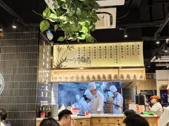 -馋三尺蟹粉小笼(人民广场店)