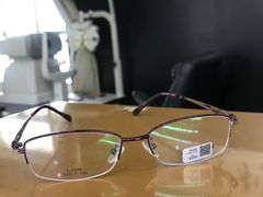 -罗伯特眼镜·蔡司官方授权(罗湖国贸店)