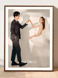 -雪中彩影婚纱摄影·微光艺术中心