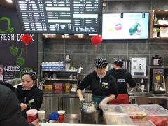 -O2鲜榨果汁(苏州龙湖狮山店)