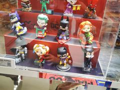 -泡泡玛特POPMART(蓝色港湾店)