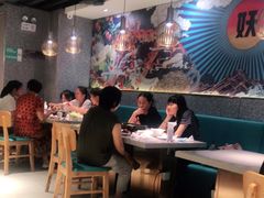 大堂-半天妖烤鱼(东方新天地店)