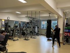 -中田健身工作室(莘庄地铁站店)
